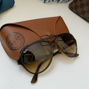 Ray Ban Sunglasses Aviator Tortoise shell